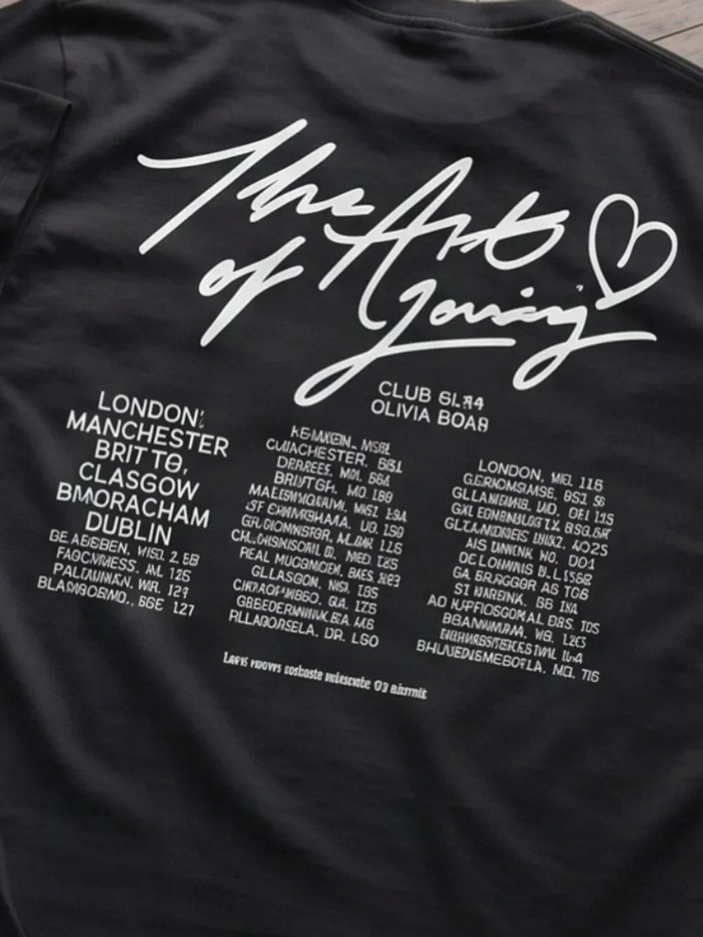 Olivia Dean The Art of Loving 2026 Tour Photo Graphic Double Sided T-Shirt